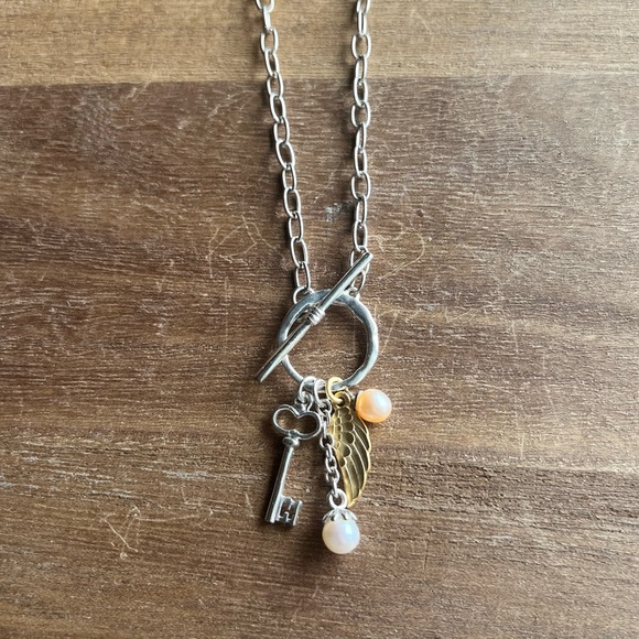 Vantel Pearl Necklaces set of 4 - Picture 8 of 9